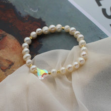 Load image into Gallery viewer, HUANZHI 2019 New Baroque Irregular Imitation Pearls Gold Metal Link Chain Bracelets for Women Girl Summer Party Jewelry