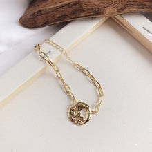 Load image into Gallery viewer, HUANZHI 2019 New Baroque Irregular Imitation Pearls Gold Metal Link Chain Bracelets for Women Girl Summer Party Jewelry